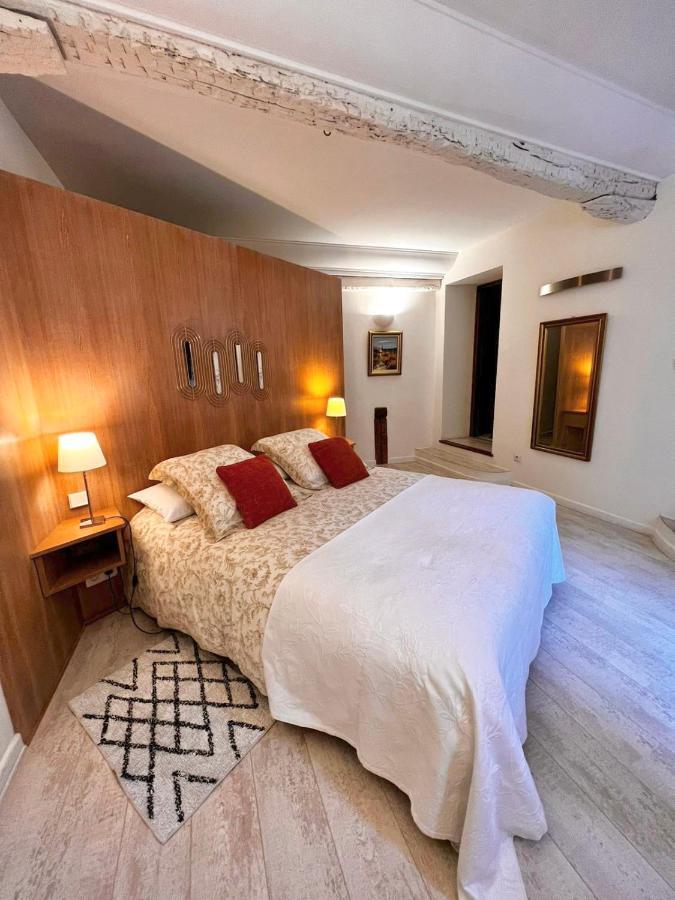 L'Elegante - Maison De Ville Avec Bains A Remous - Parking Inclus Сен-Поль-де-Ванс Екстер'єр фото